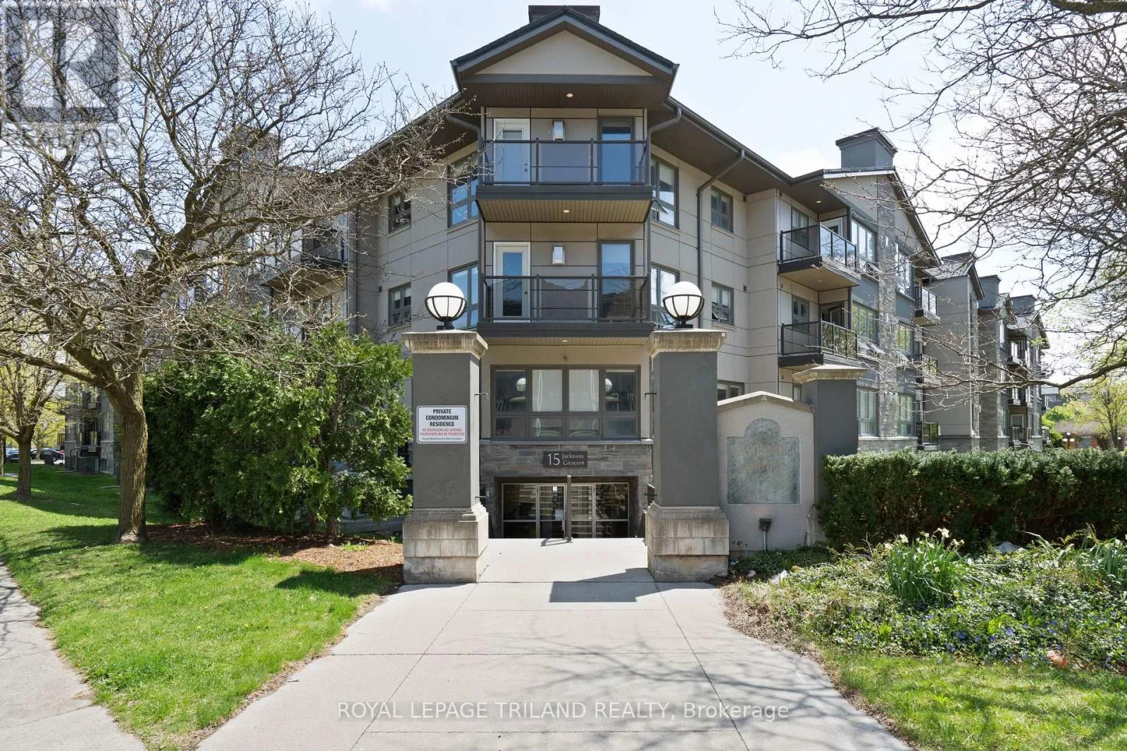 Apartment for rent: 315 - 15 Jacksway Crescent, London North, Ontario N5X 3T8