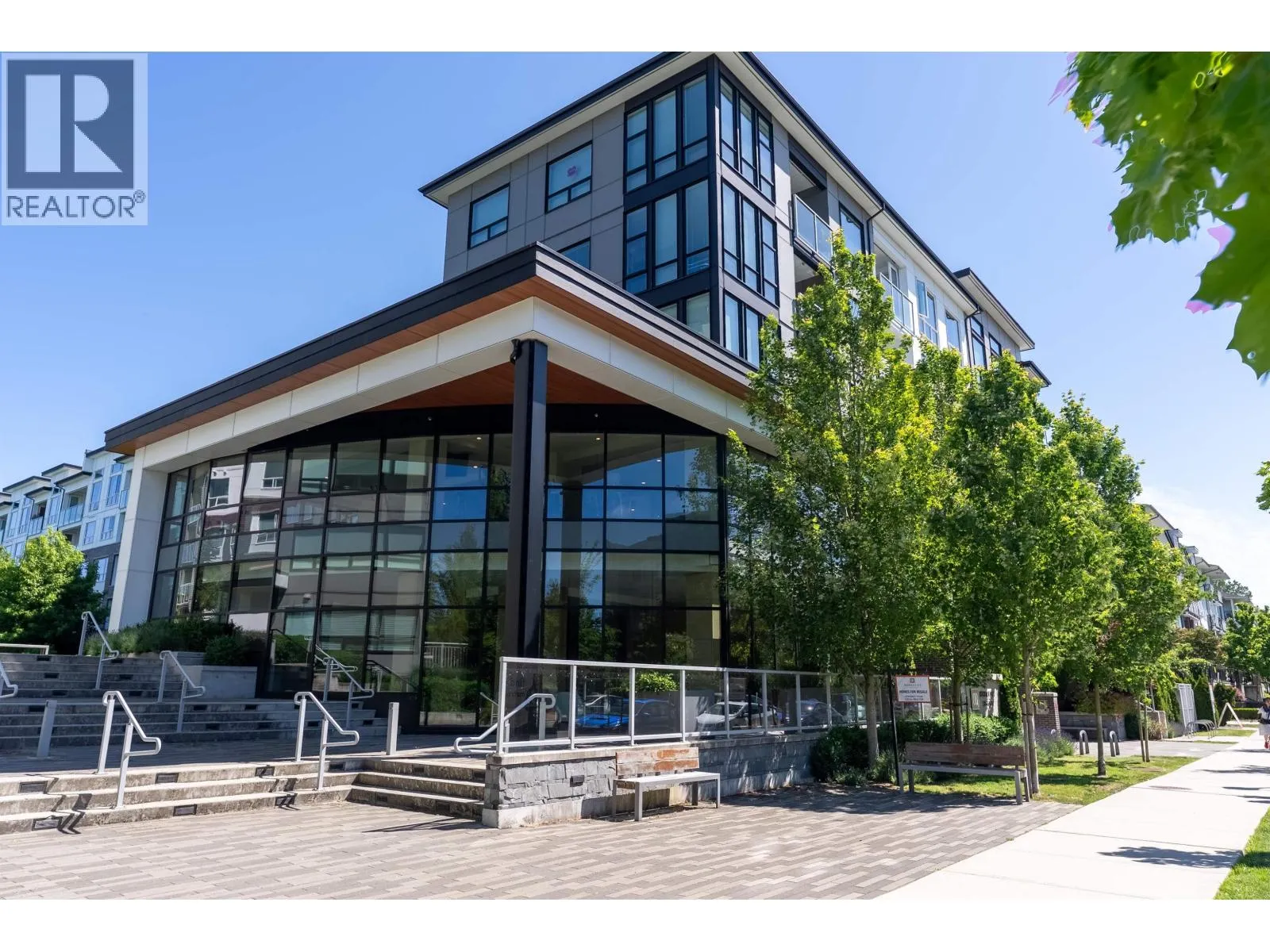 Apartment for rent: 315 9233 Odlin Road, Richmond, British Columbia V6X 0V4