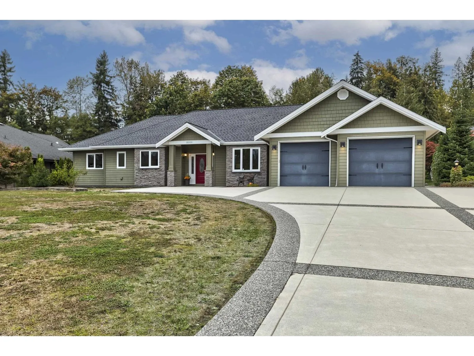 House for rent: 31559 Kenney Avenue, Mission, British Columbia V4S 0C6