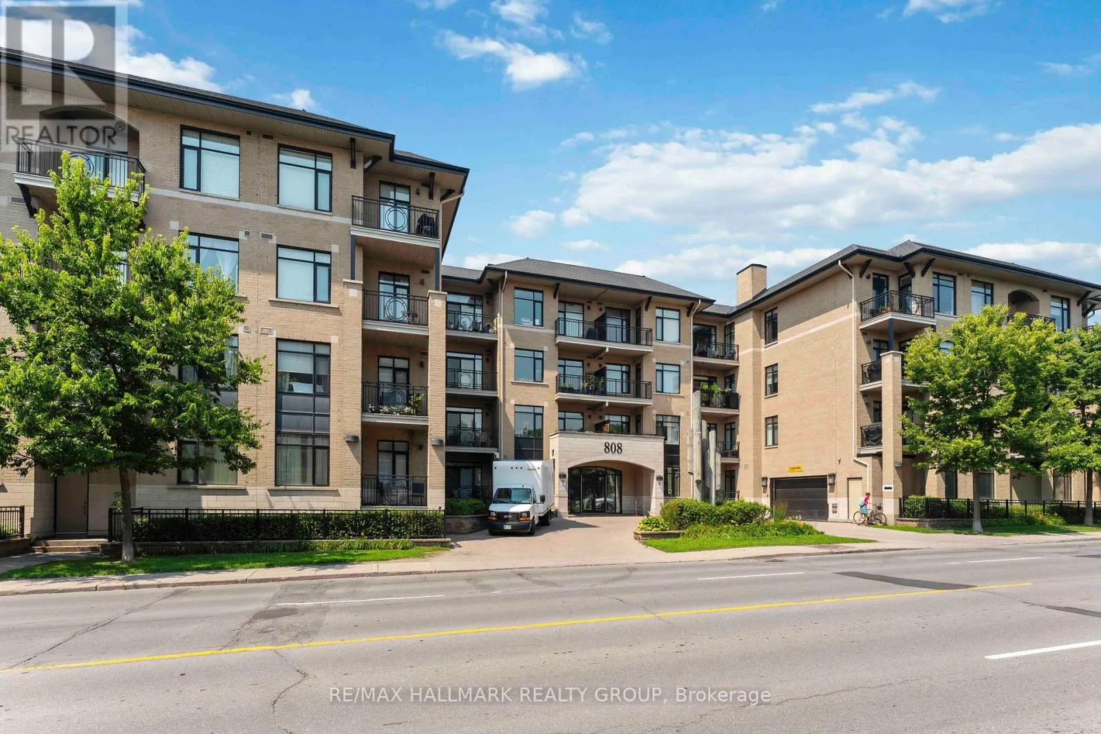 Apartment for rent: 316 - 808 Bronson Avenue, Ottawa, Ontario K1S 5A4