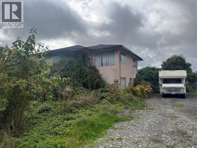 House for rent: 316 Stanley Street, New Westminster, British Columbia V3M 5H2