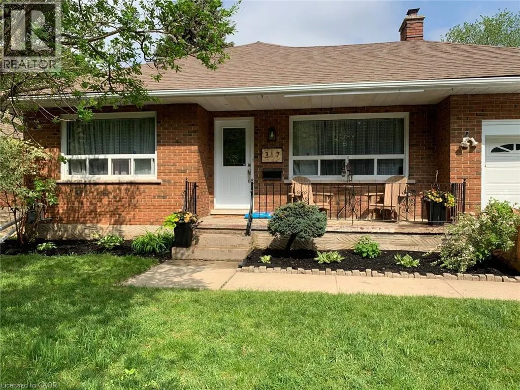 House for rent: 317 Bedford Road, Kitchener, Ontario N2G 3A7