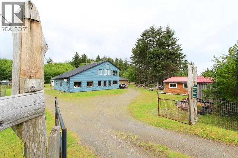 House for rent: 31757 Highway 16, Daajing Giids Rural, British Columbia V0T 1Y0