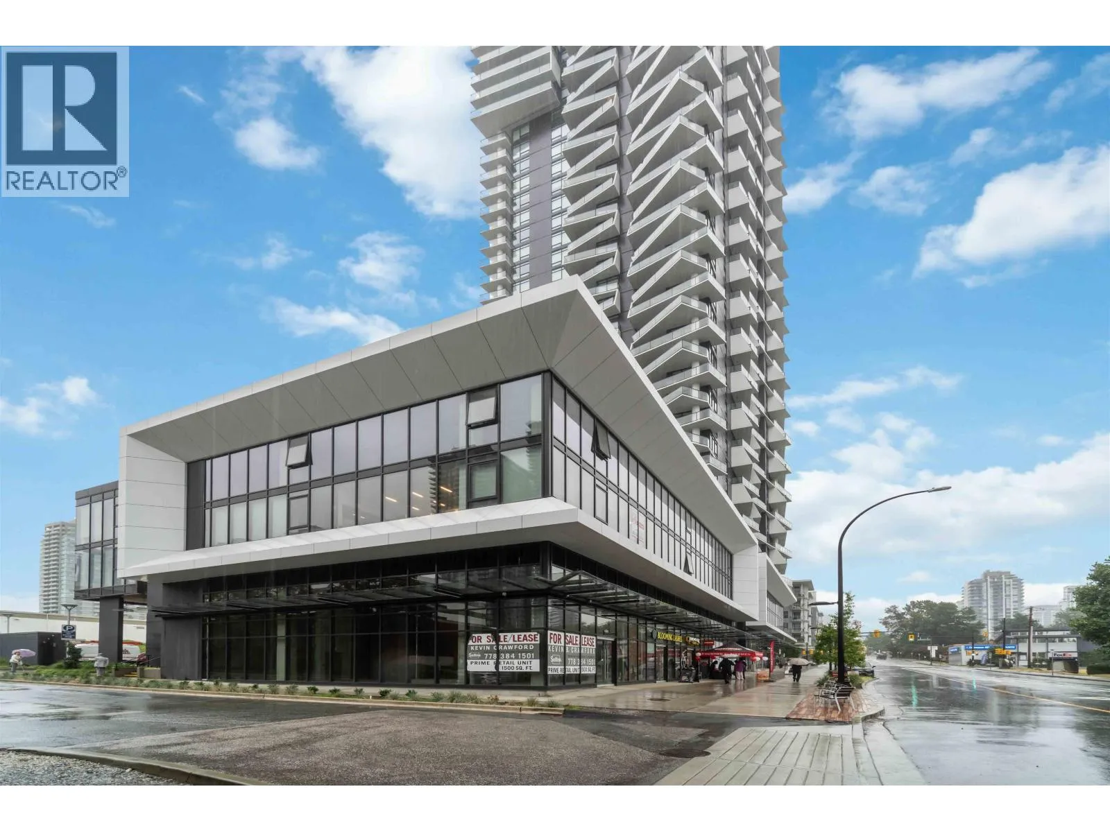 318 4279 Dawson Street, Burnaby, British Columbia V5C 4B3