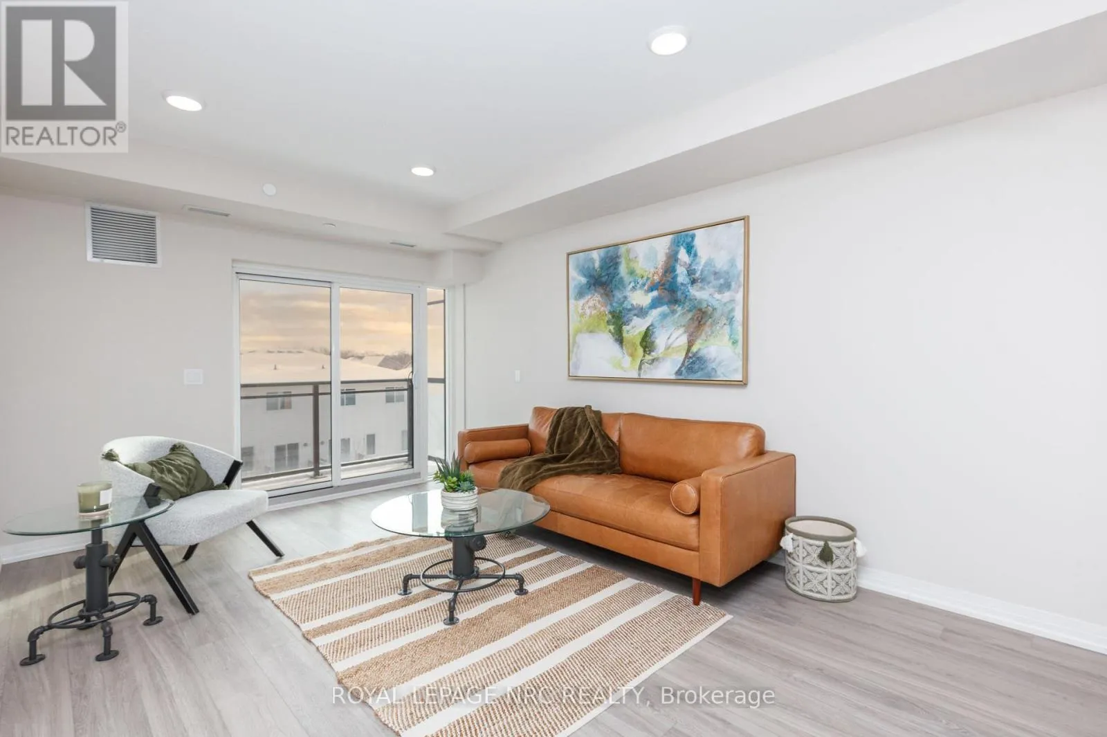 Apartment for rent: 318 - 50 Herrick Avenue, St. Catharines, Ontario L2P 2T9