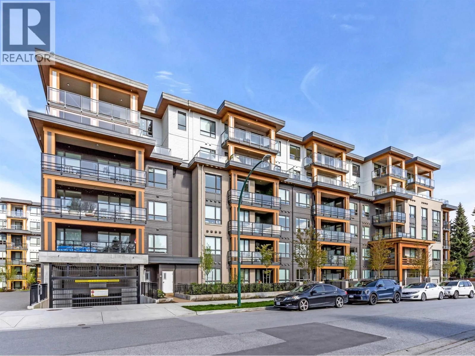 Apartment for rent: 318 741 Anskar Court, Coquitlam, British Columbia V3J 0L4