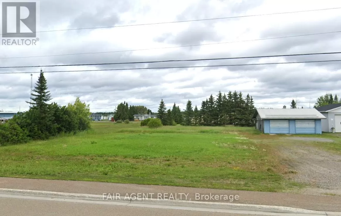 318 Highway 11, Val Rita-Harty, Ontario P0L 1M0
