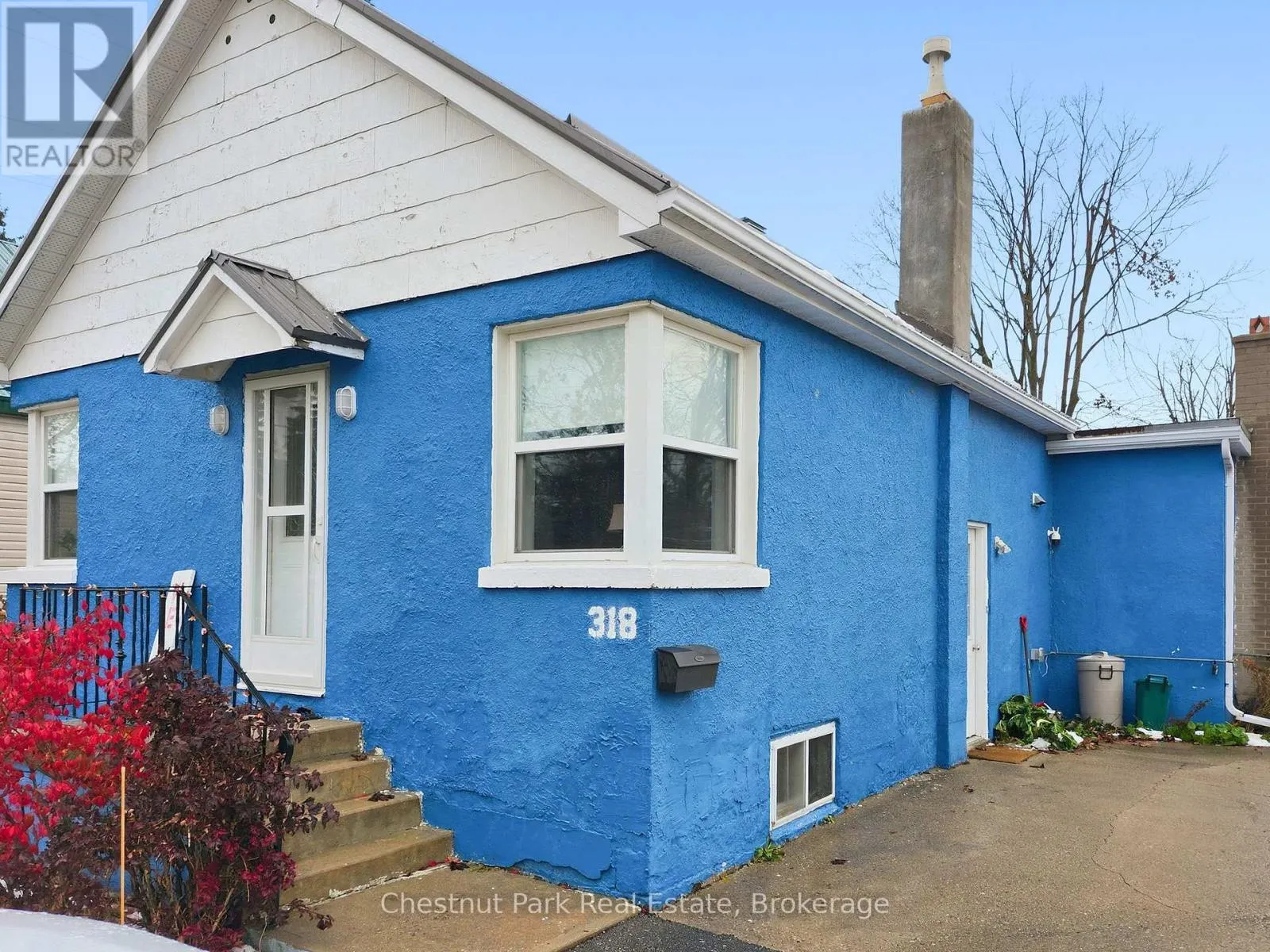 House for rent: 318 West Street N, Orillia, Ontario L3V 5E2