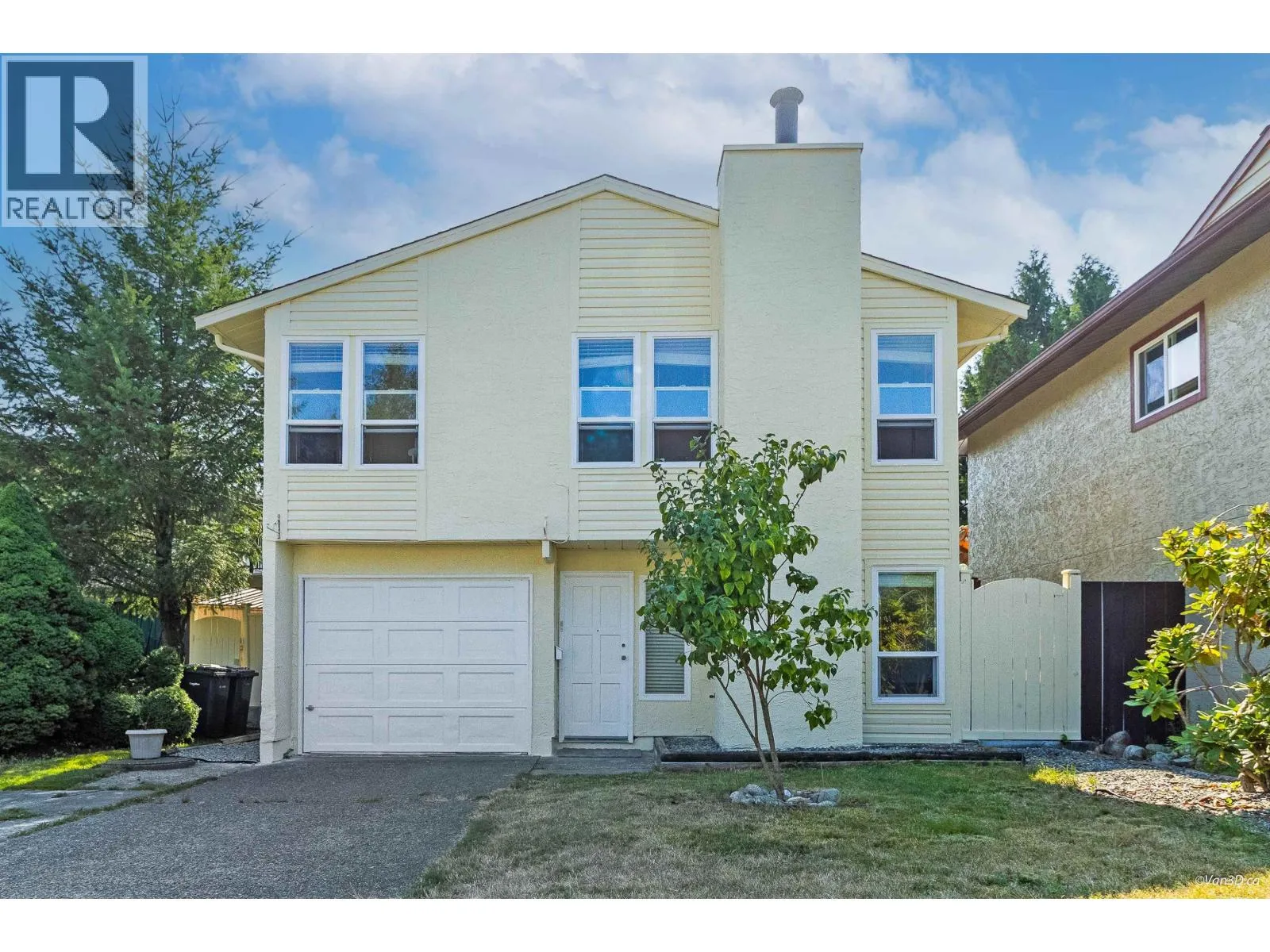 House for rent: 3184 Sechelt Drive, Coquitlam, British Columbia V3B 5Y1