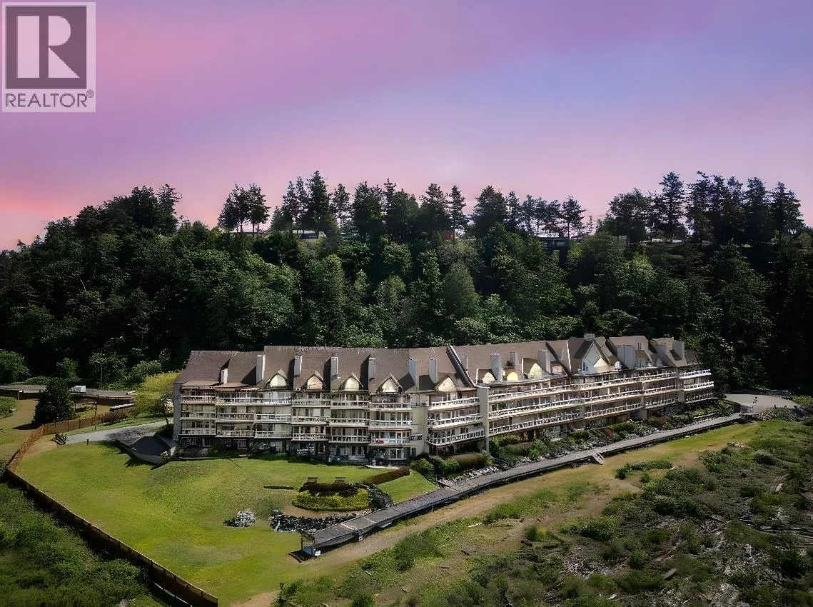 Apartment for rent: 319 1120 Tsatsu Shores Drive, Delta, British Columbia V4M 4G3