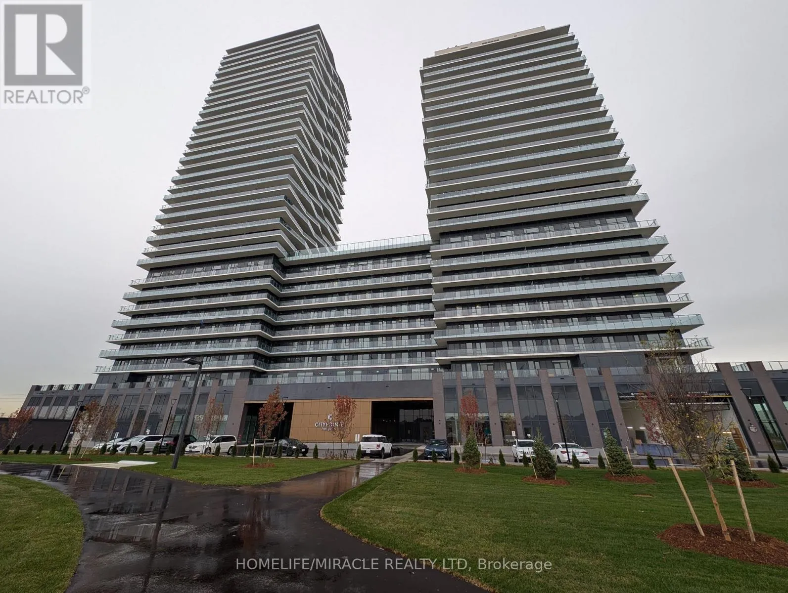 Apartment for rent: 319 - 15 Skyridge Drive, Brampton, Ontario L6P 4S3