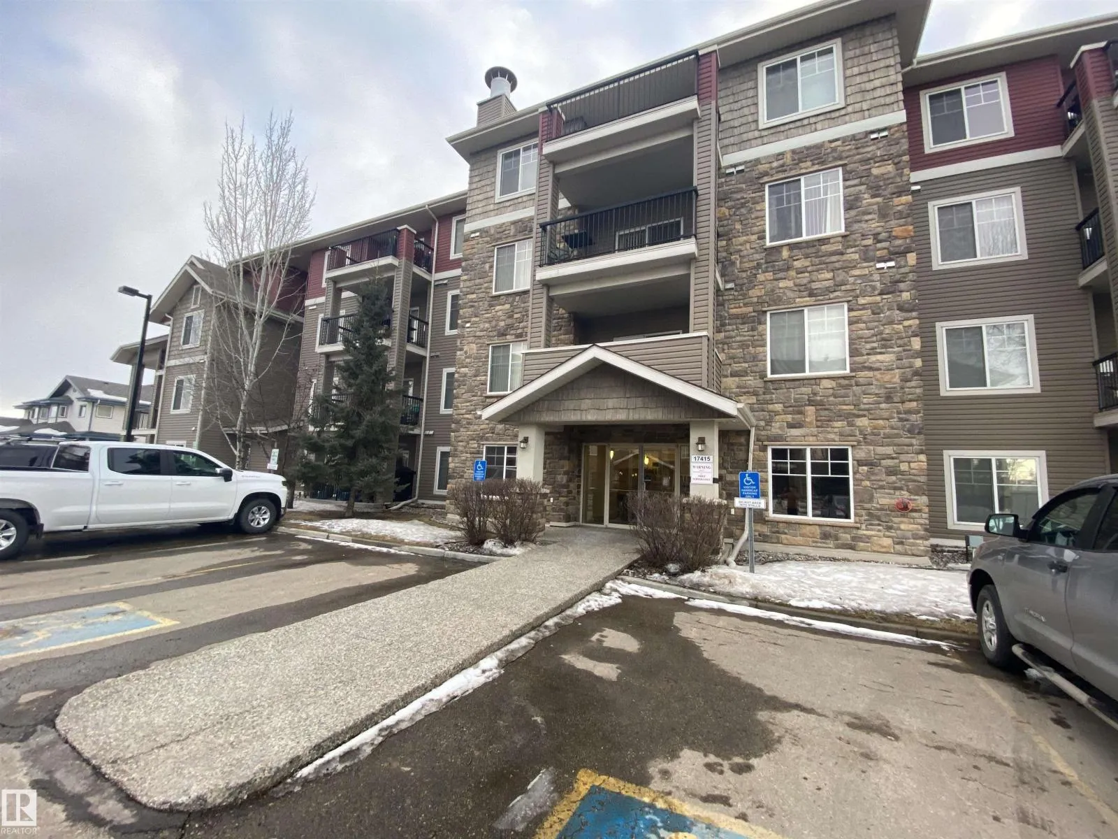 Apartment for rent: #319 17415 99 Av Nw Nw, Edmonton, Alberta T6T 0W8