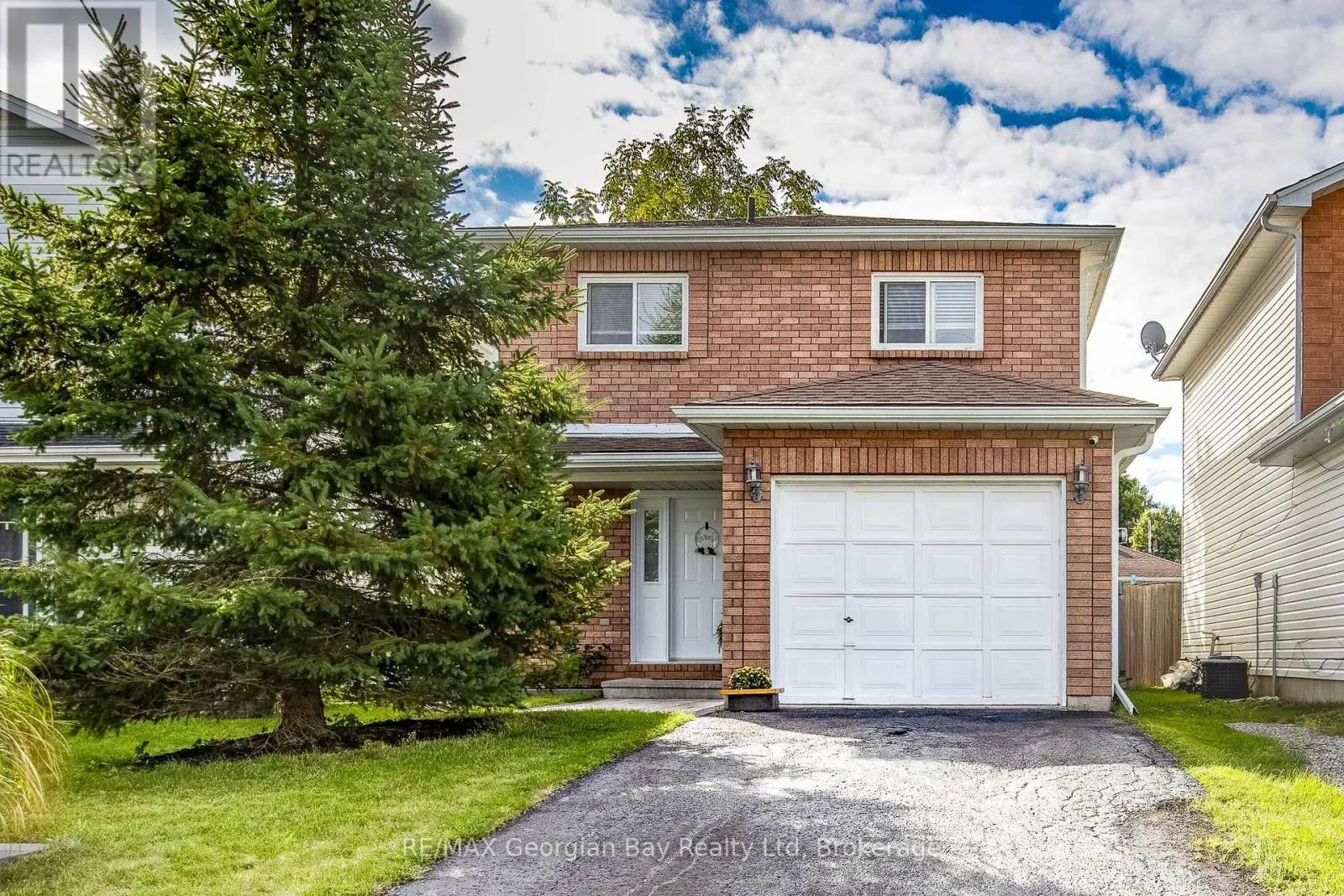 House for rent: 319 Ellen Street, Midland, Ontario L4R 2H1