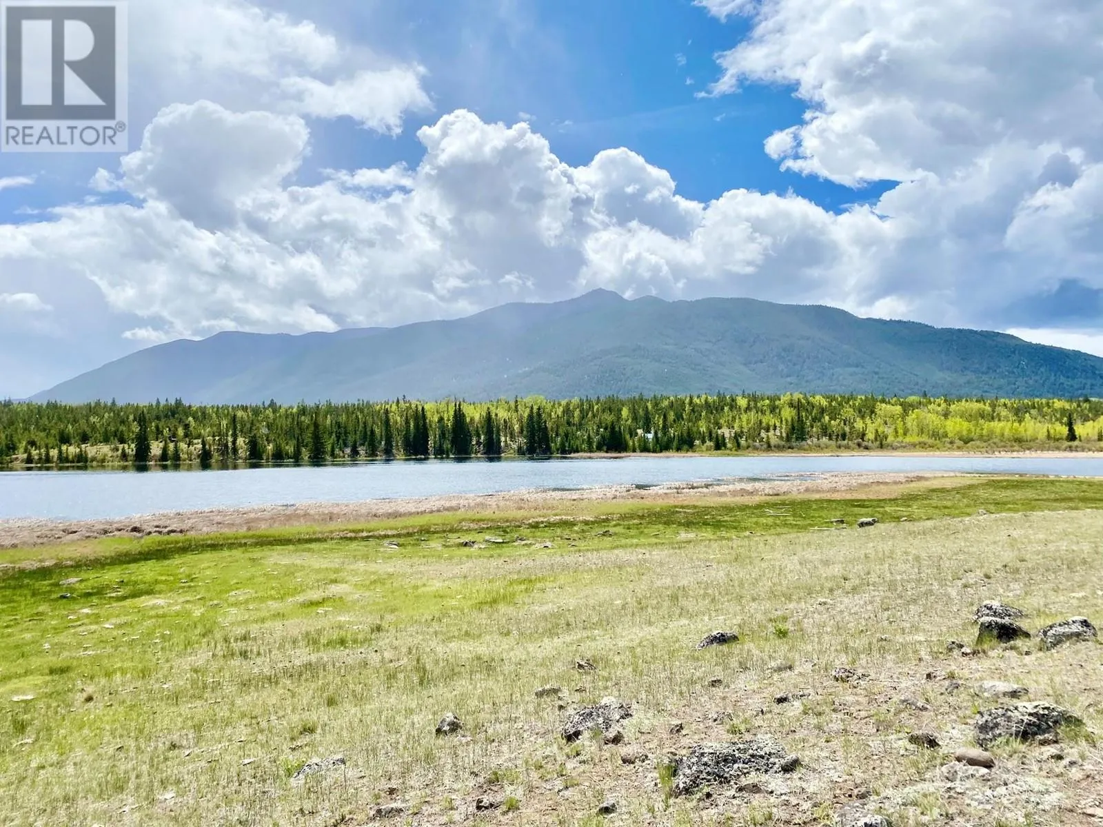 Other for rent: 3193 Little Big Bar Road, Clinton, British Columbia V0K 1K0