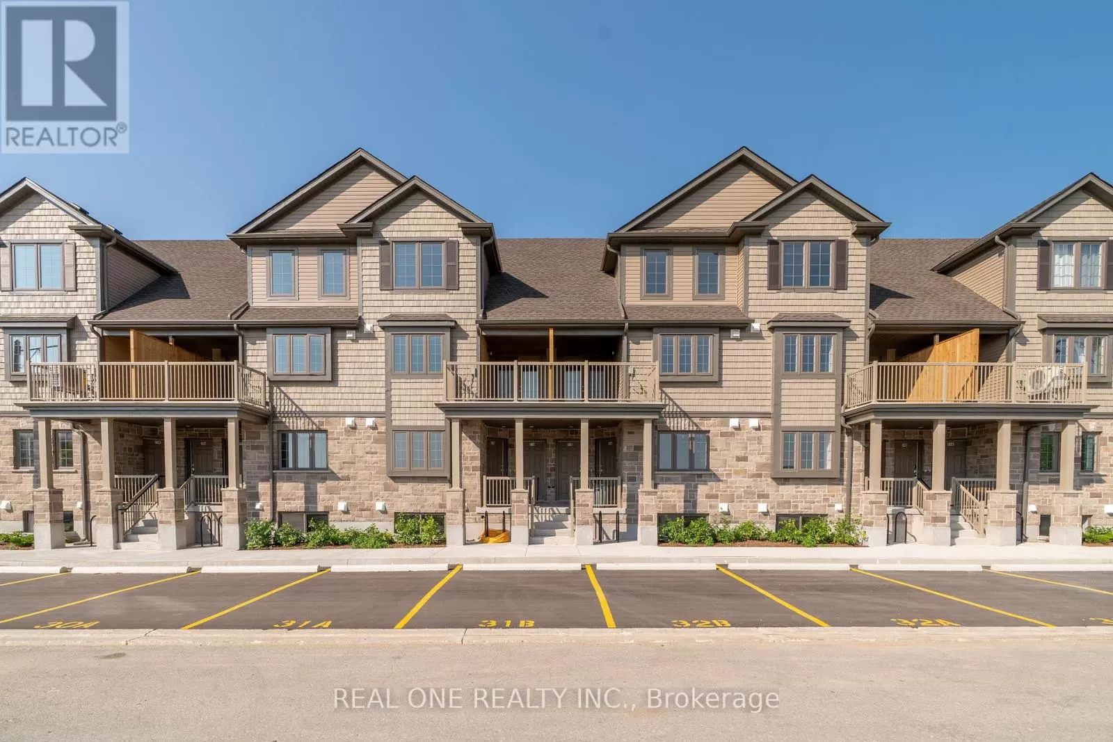 Row / Townhouse for rent: 31b - 85 Mullin Drive, Guelph, Ontario N1E 0R4