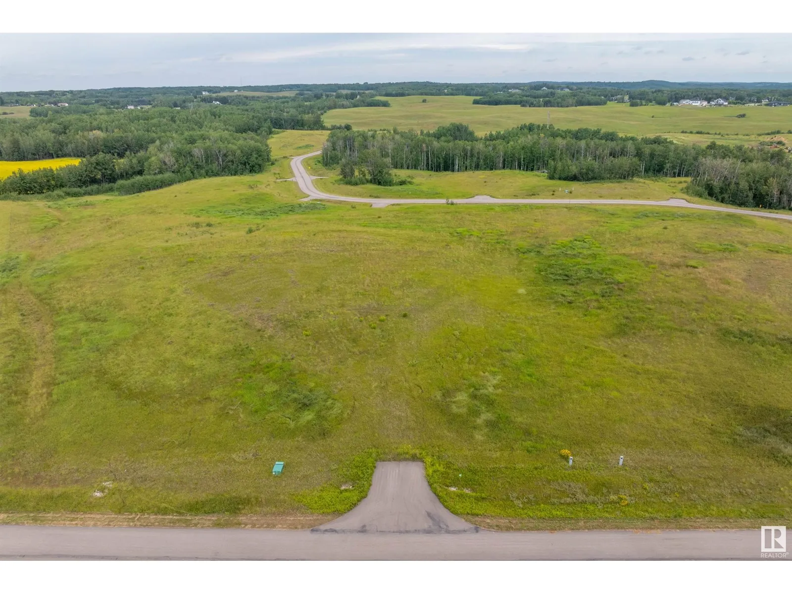 No Building for rent: #32 53214 Rge Road 13, Rural Parkland County, Alberta T7Y 0C1