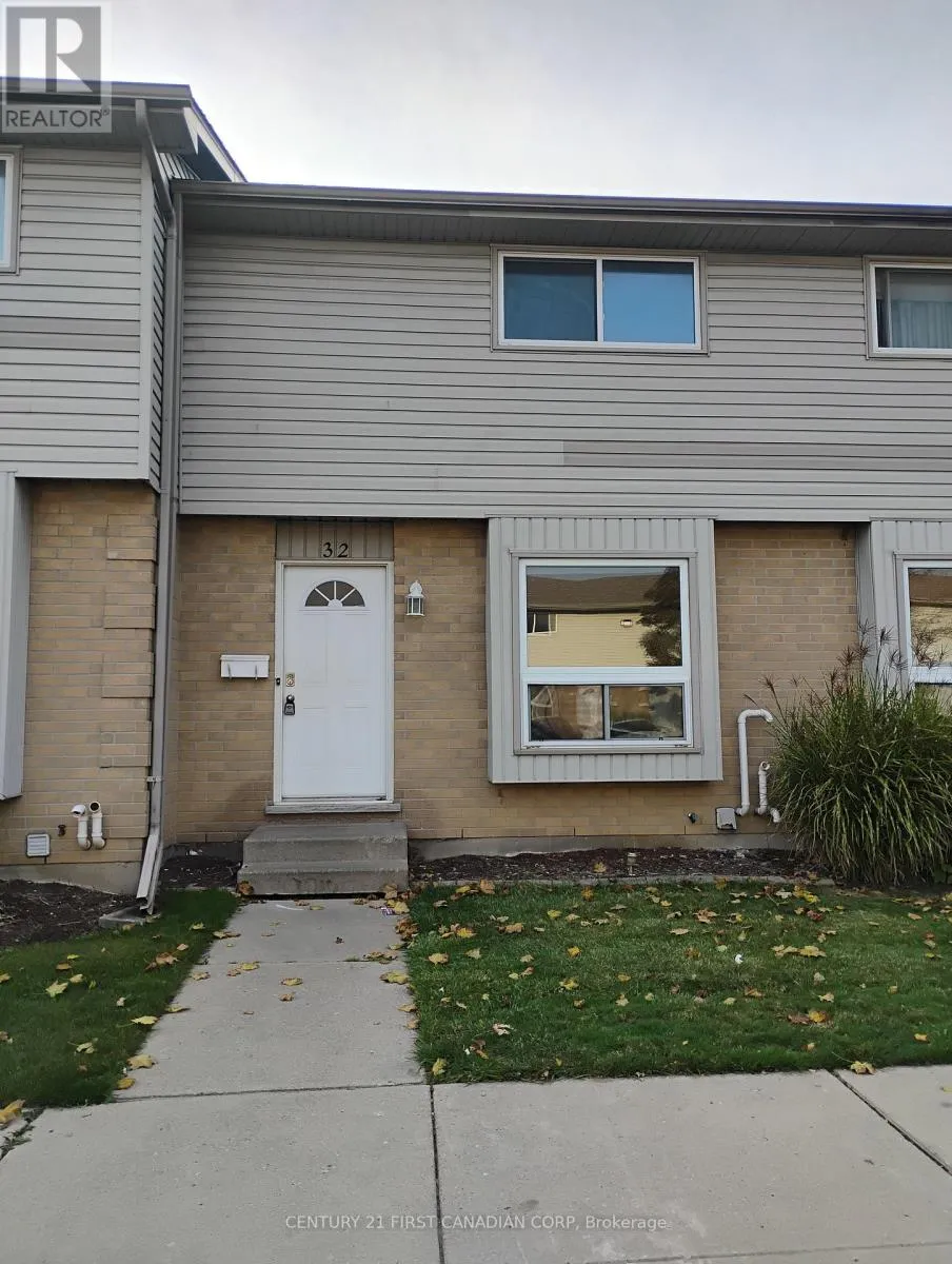 Row / Townhouse for rent: 32 - 577 Third Street, London East, Ontario N5V 4B9