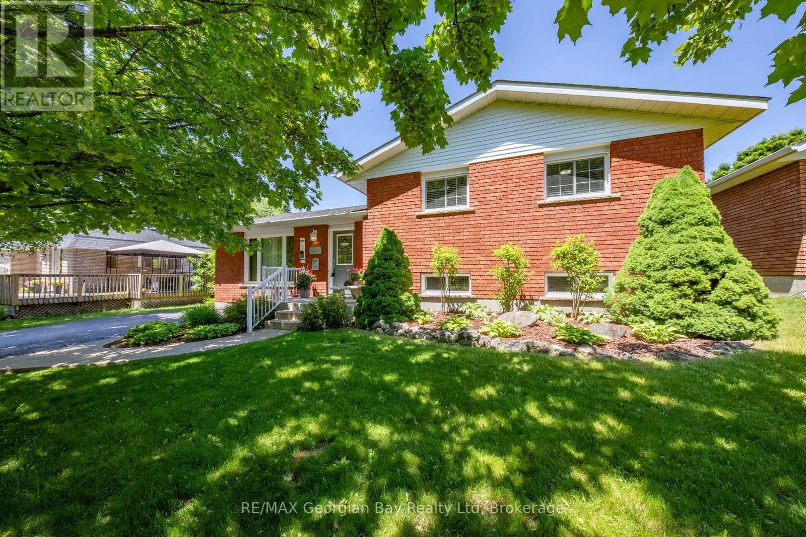 House for rent: 32 Bonaventure Place, Penetanguishene, Ontario L9M 1J3