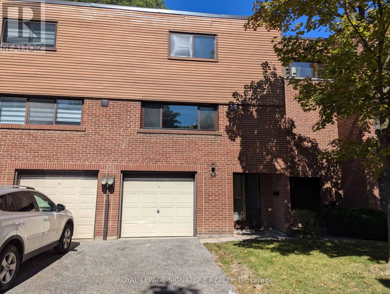 Row / Townhouse for rent: 32 Burnt Meadoway, Toronto, Ontario M2H 2V3