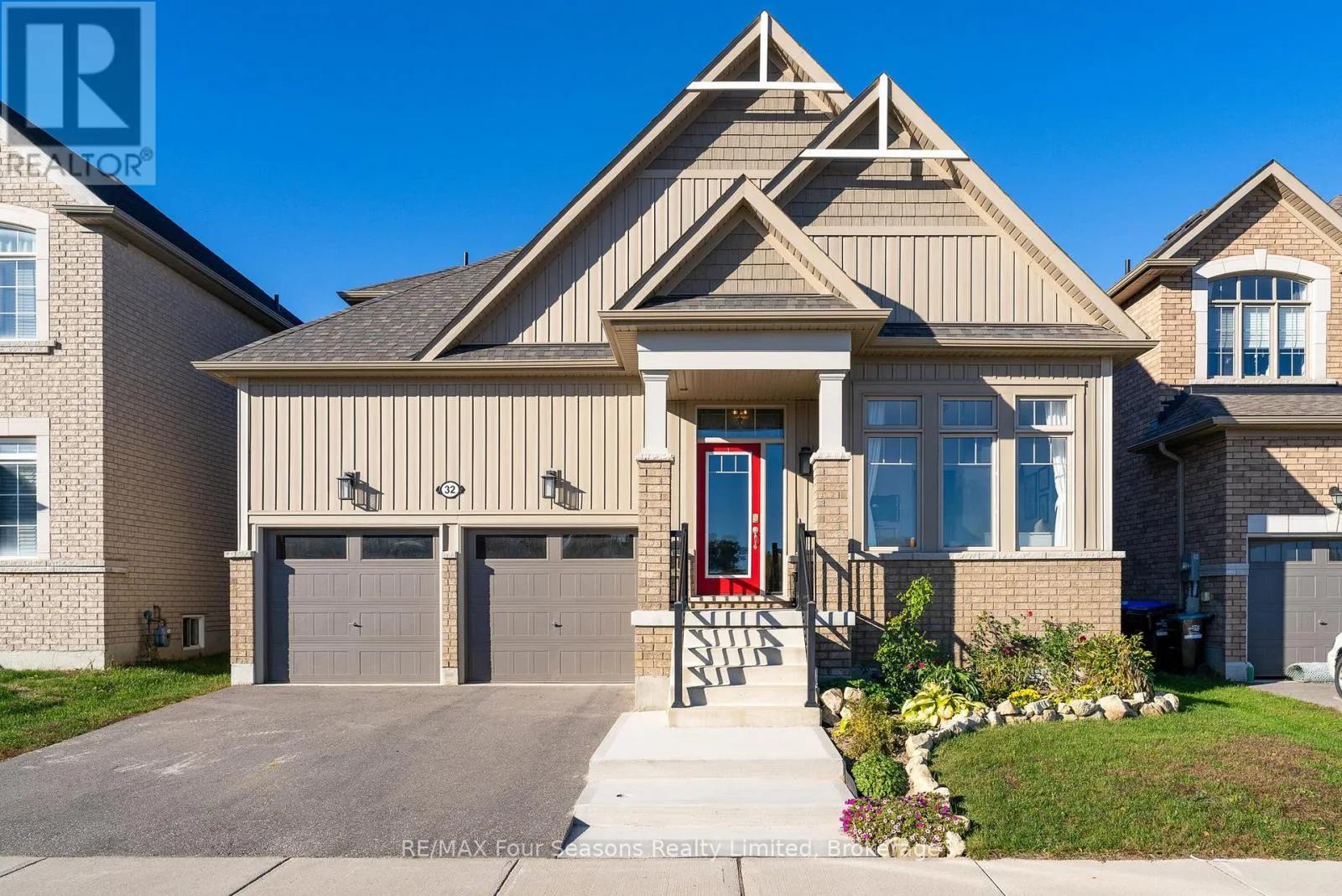 House for rent: 32 Dey Drive, Collingwood, Ontario L9Y 2P7