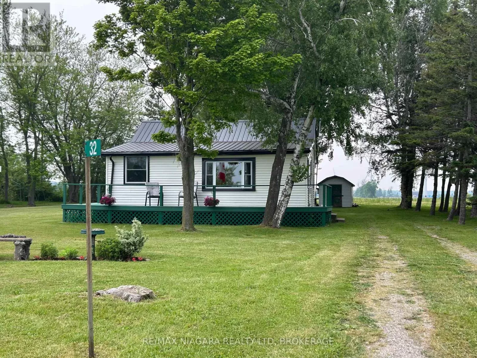 House for rent: 32 Erie Heights Line, Haldimand, Ontario N0A 1K0