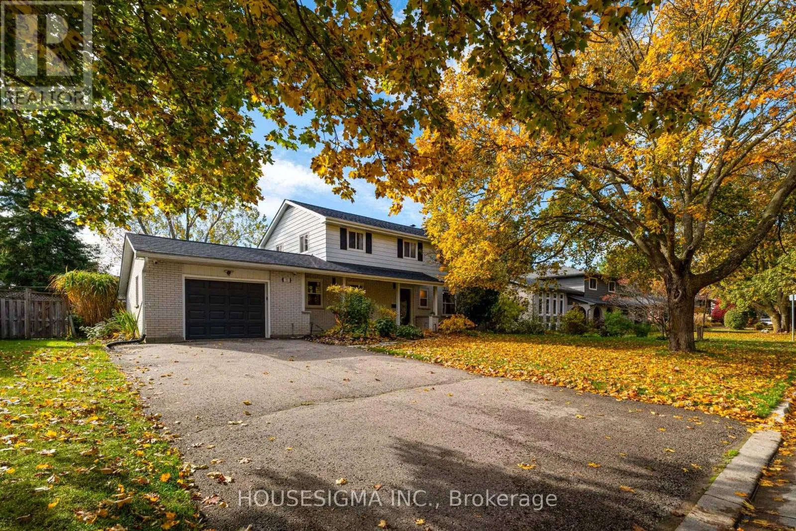 House for rent: 32 Glenforest Road, Orangeville, Ontario L9W 1A5