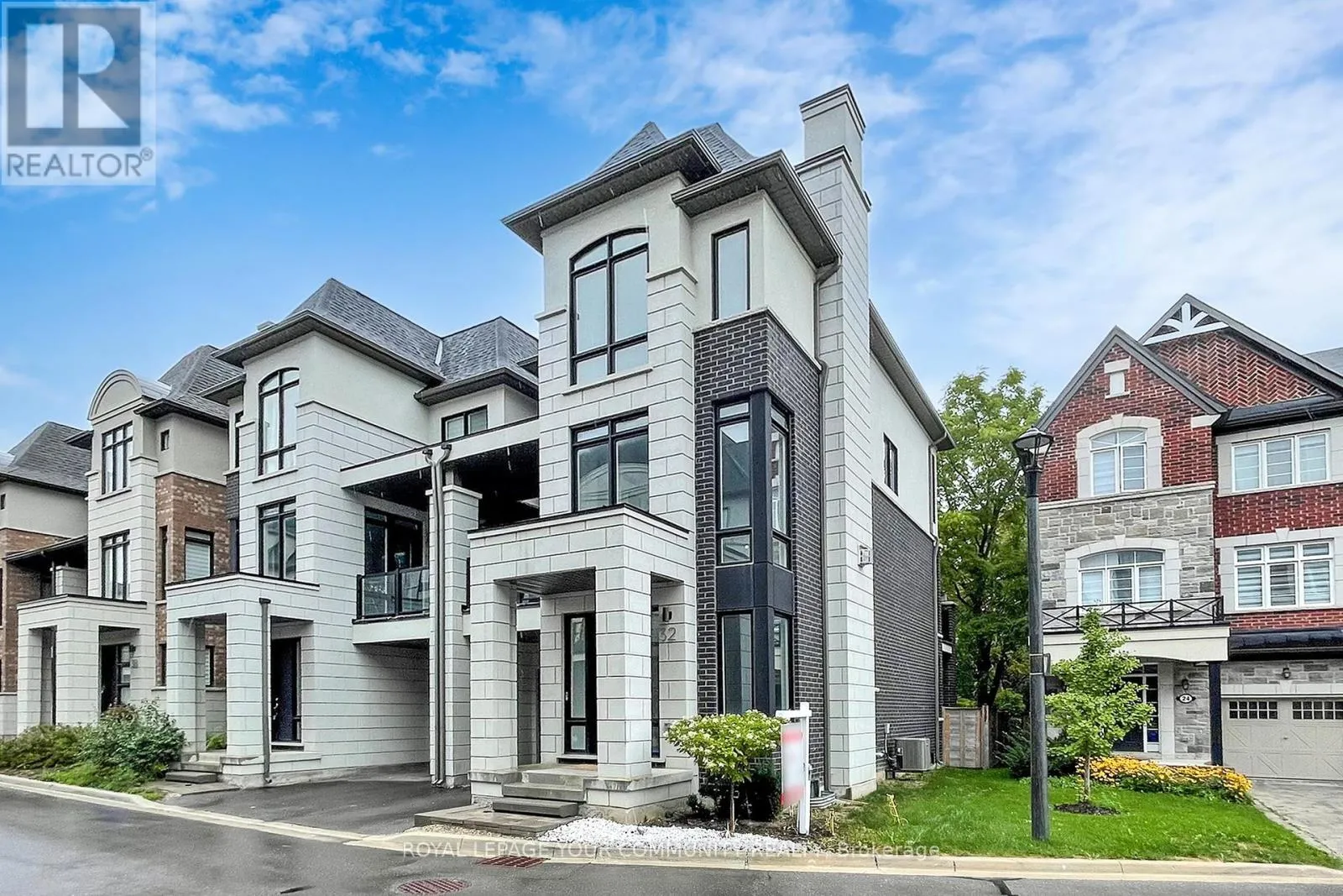 House for rent: 32 Globemaster Lane, Richmond Hill, Ontario L4E 1H4