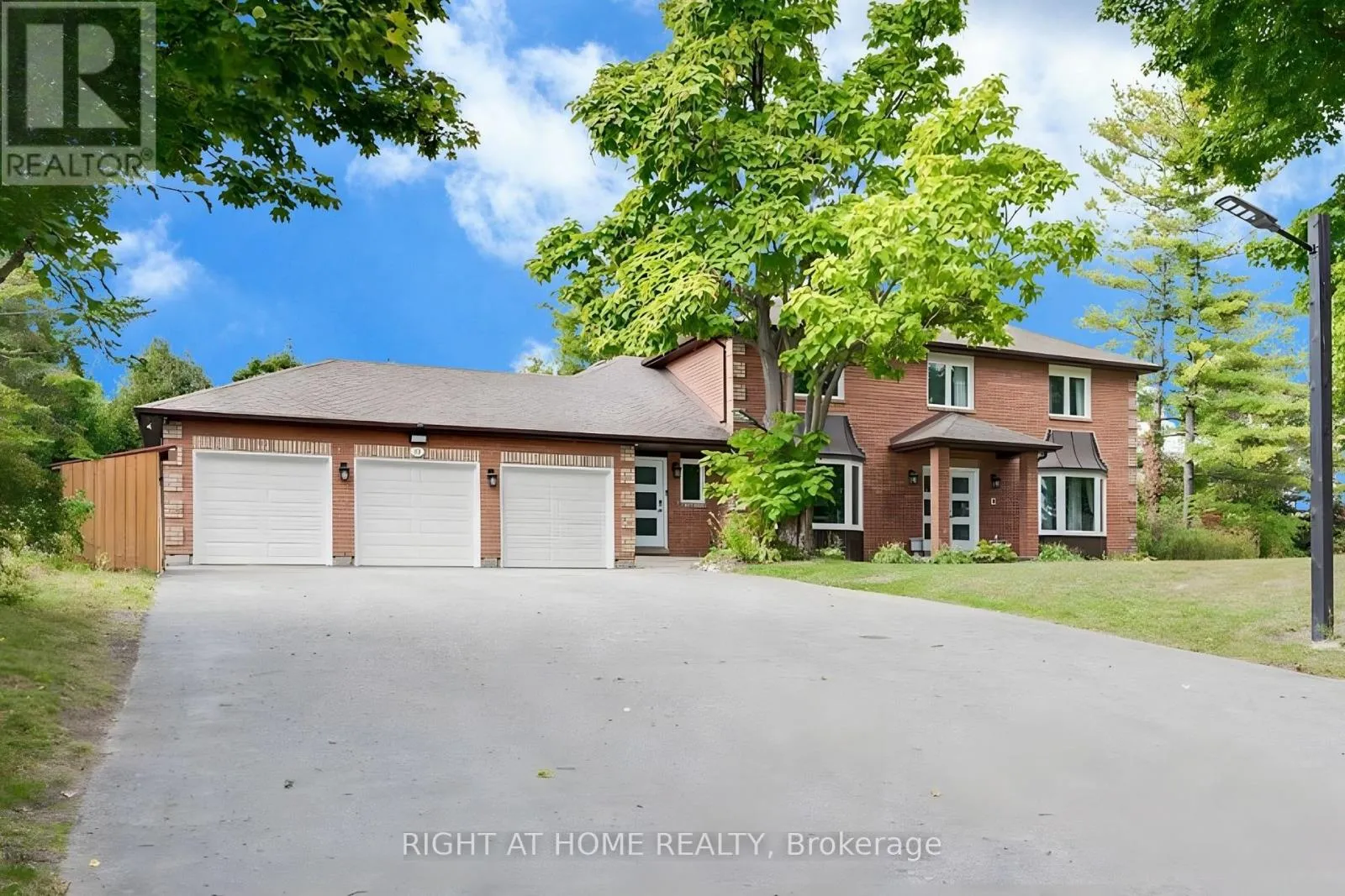 House for rent: 32 Grandview Crescent, Bradford West Gwillimbury, Ontario L3Z 3L1