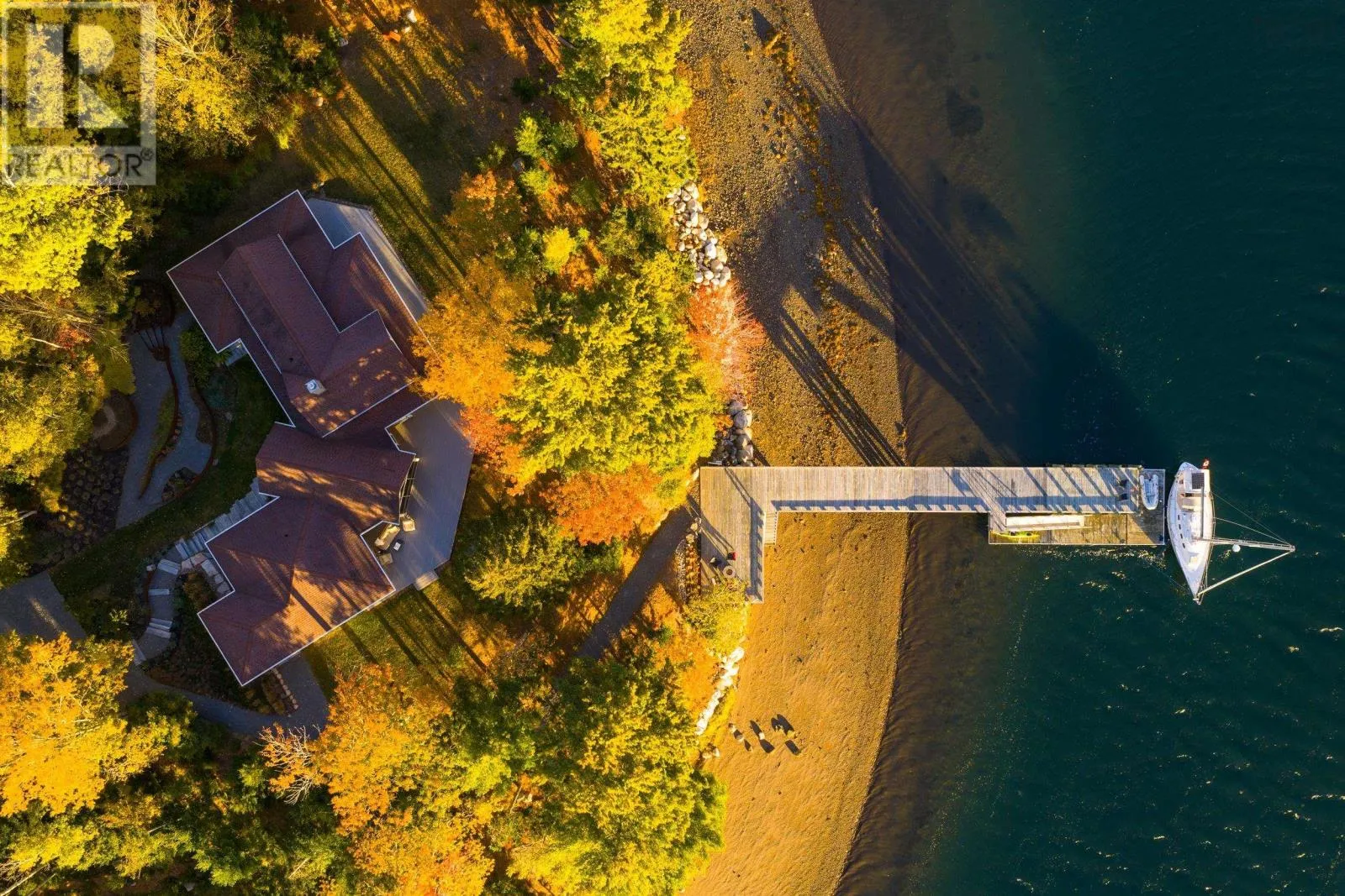 House for rent: 32 Himmelman Lane, Herman's Island, Nova Scotia B0J 2E0