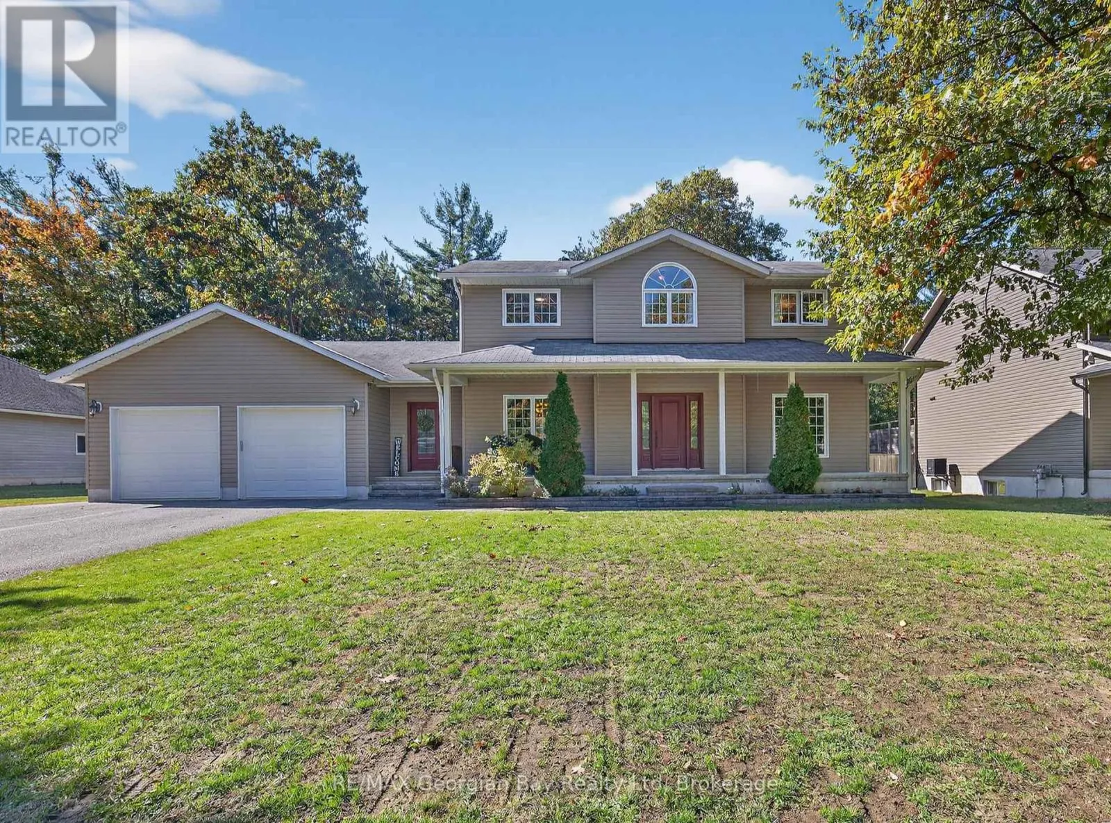 House for rent: 32 Johnston Street, Tiny, Ontario L0L 2T0