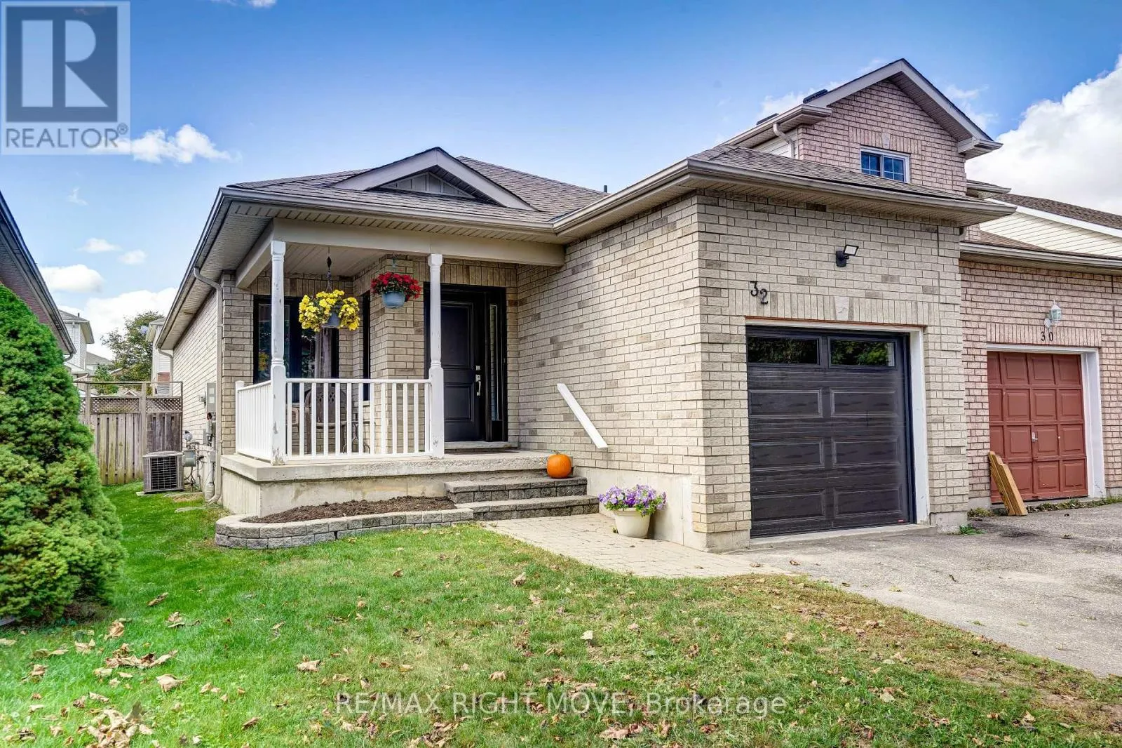 House for rent: 32 Julia Crescent, Orillia, Ontario L3V 7Z1