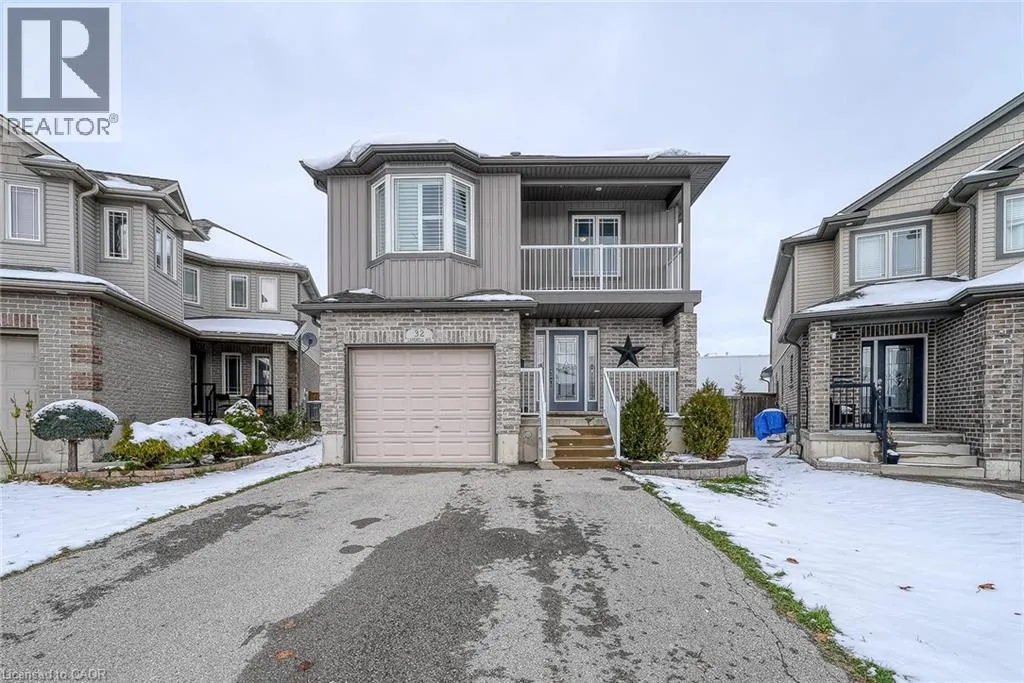 House for rent: 32 Langrell Avenue, Tillsonburg, Ontario N4G 5X8