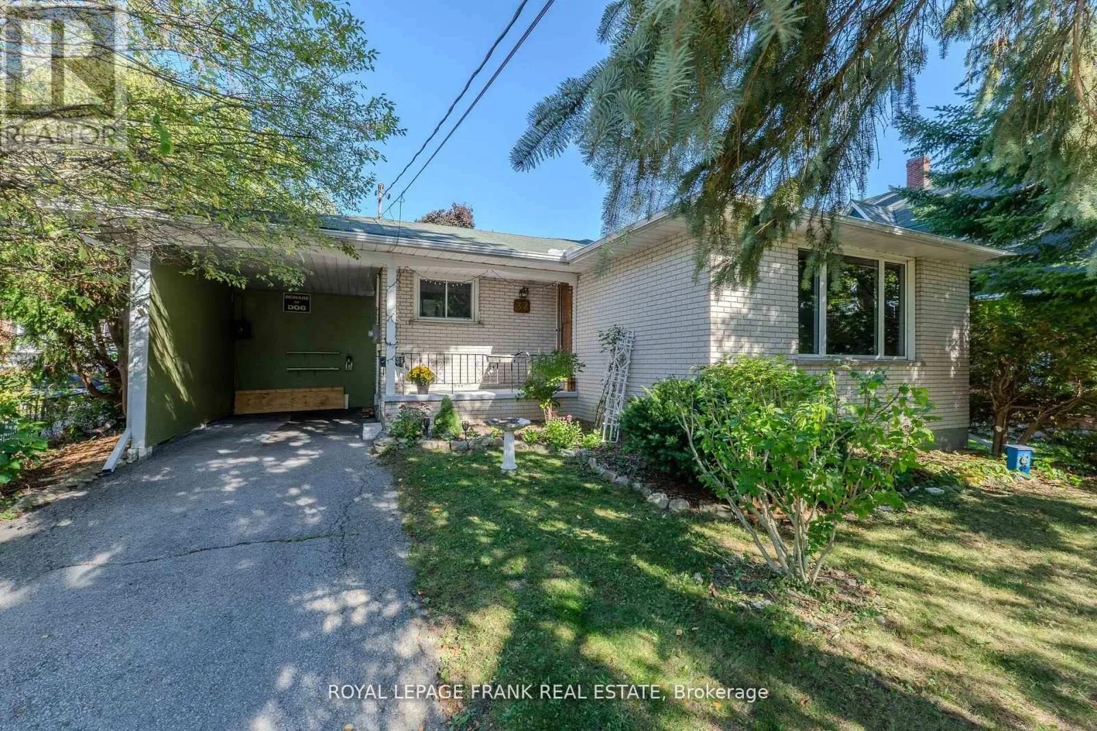 House for rent: 32 Melbourne Street E, Kawartha Lakes, Ontario K9V 1X7