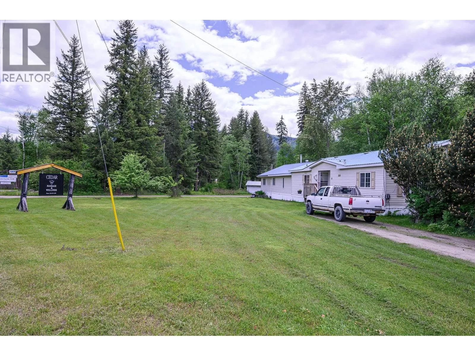 Other for rent: 32 Old N Thompson  E Highway, Clearwater, British Columbia V0E 1N2