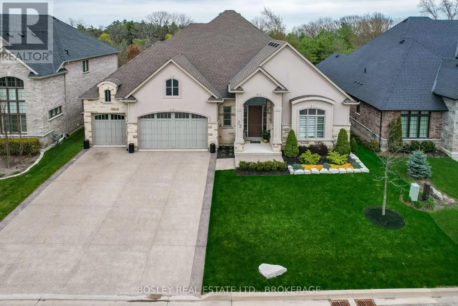 House for rent: 32 Philmori Boulevard, Pelham, Ontario L0S 1E5