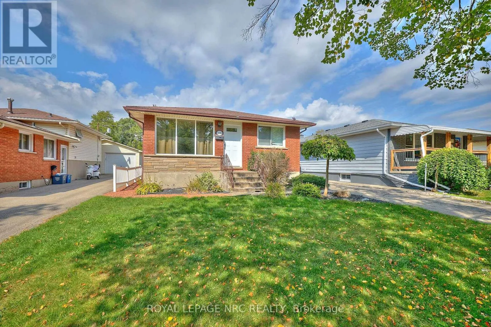 House for rent: 320 Morningstar Street, Welland, Ontario L3B 5B3