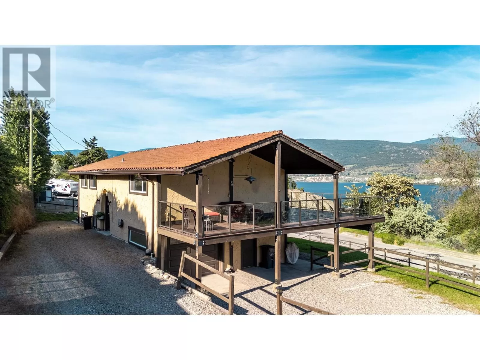 House for rent: 320 Sage Mesa Drive, Penticton, British Columbia V2A 9A2