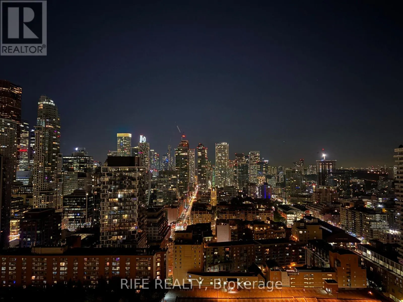 Apartment for rent: 3202 - 55 Cooper Street, Toronto, Ontario M5E 0G1