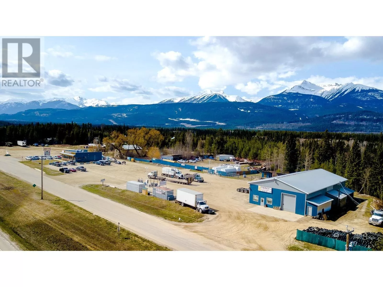 3205 Mclennan Road, Valemount, British Columbia V0E 2Z0