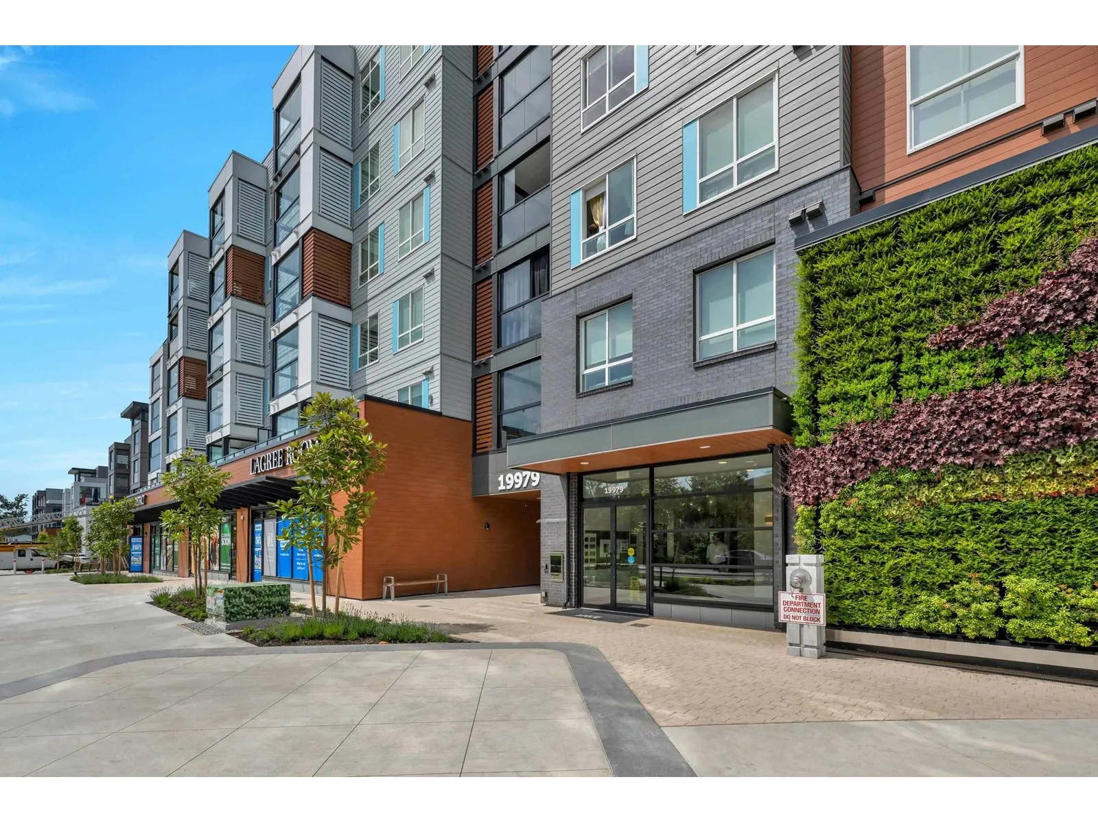 Apartment for rent: 321 19979 76 Avenue, Langley, British Columbia V2Y 3Y2