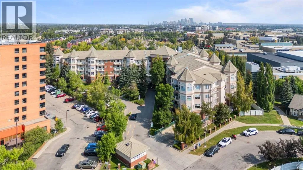 Apartment for rent: 321, 200 Lincoln Way Sw, Calgary, Alberta T3E 7G7