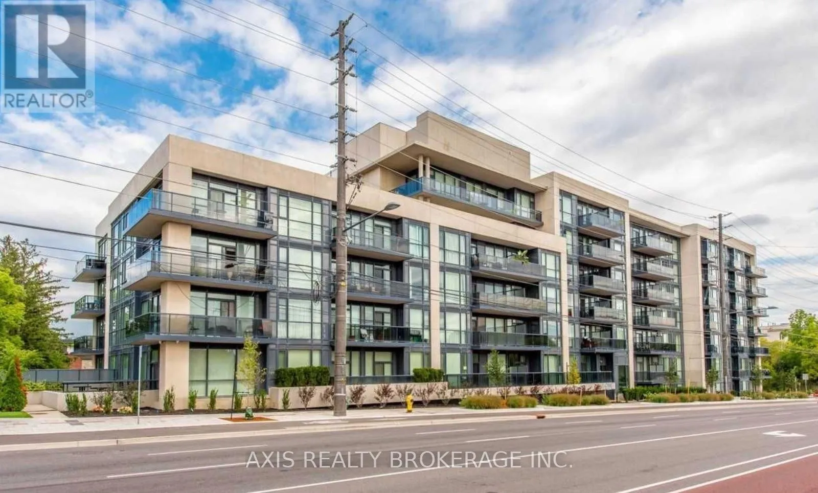 Apartment for rent: 321 - 4700 Highway 7, Vaughan, Ontario L4L 0B4