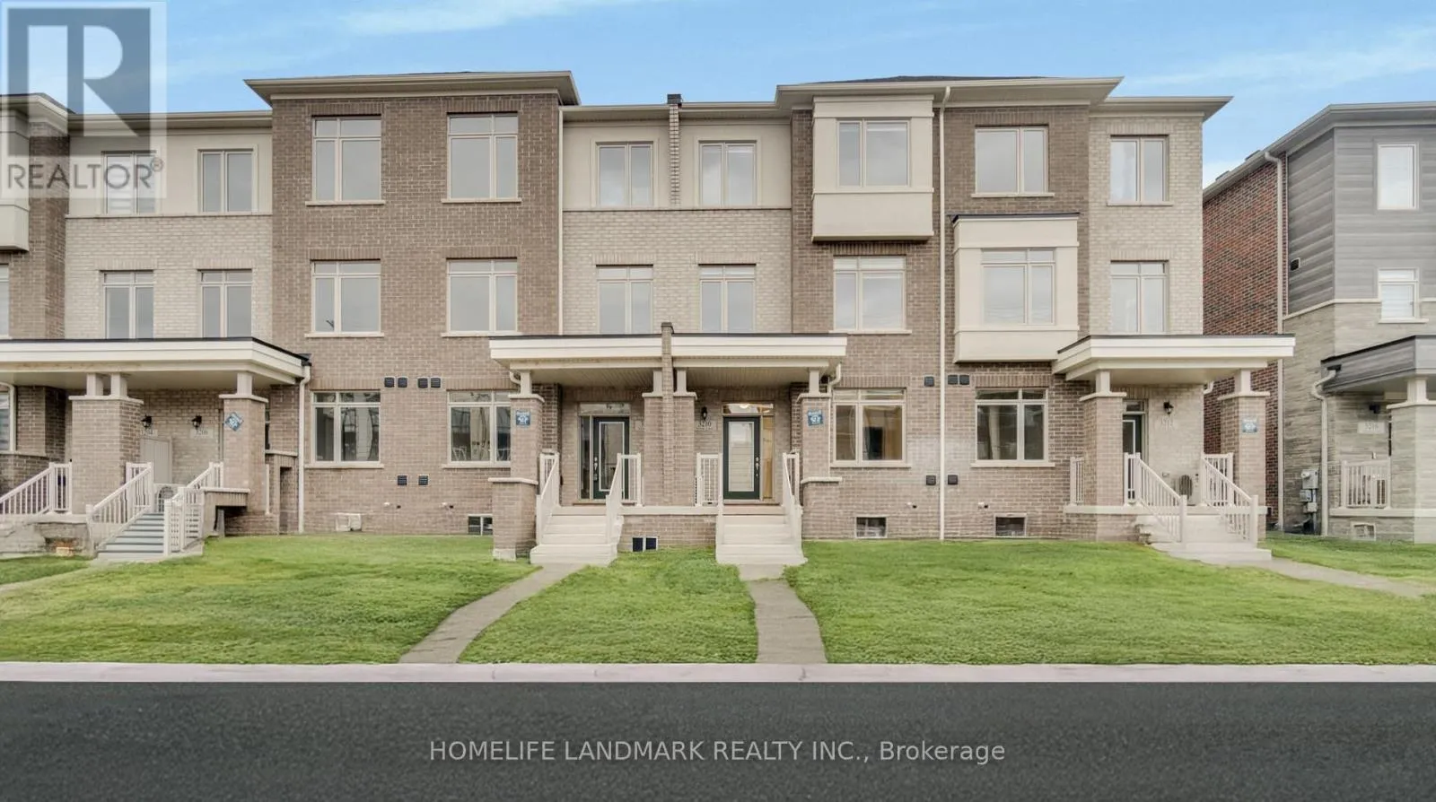 Row / Townhouse for rent: 3210 Sixth Line, Oakville, Ontario L6M 5T2