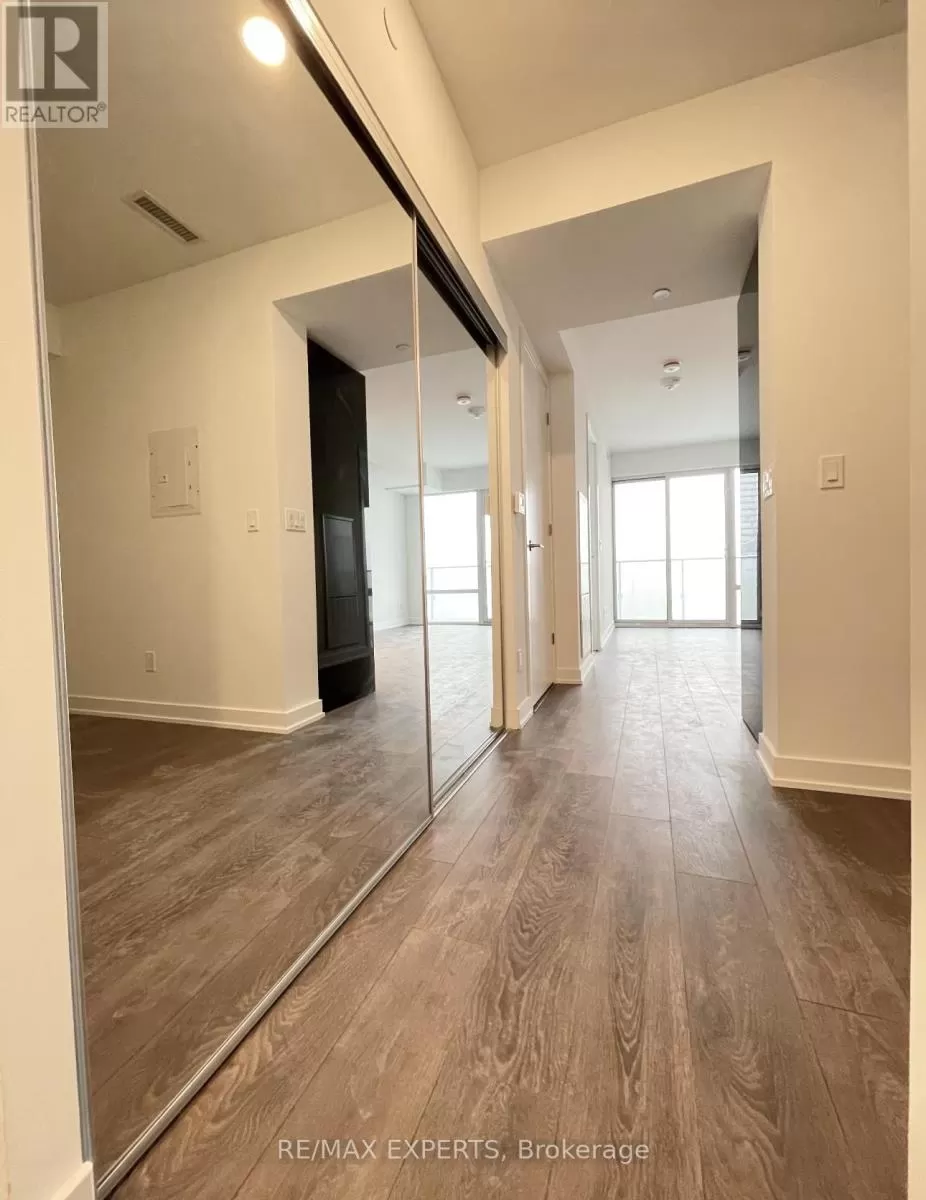 Apartment for rent: 3213 - 501 Yonge Street, Toronto, Ontario M4Y 0G8