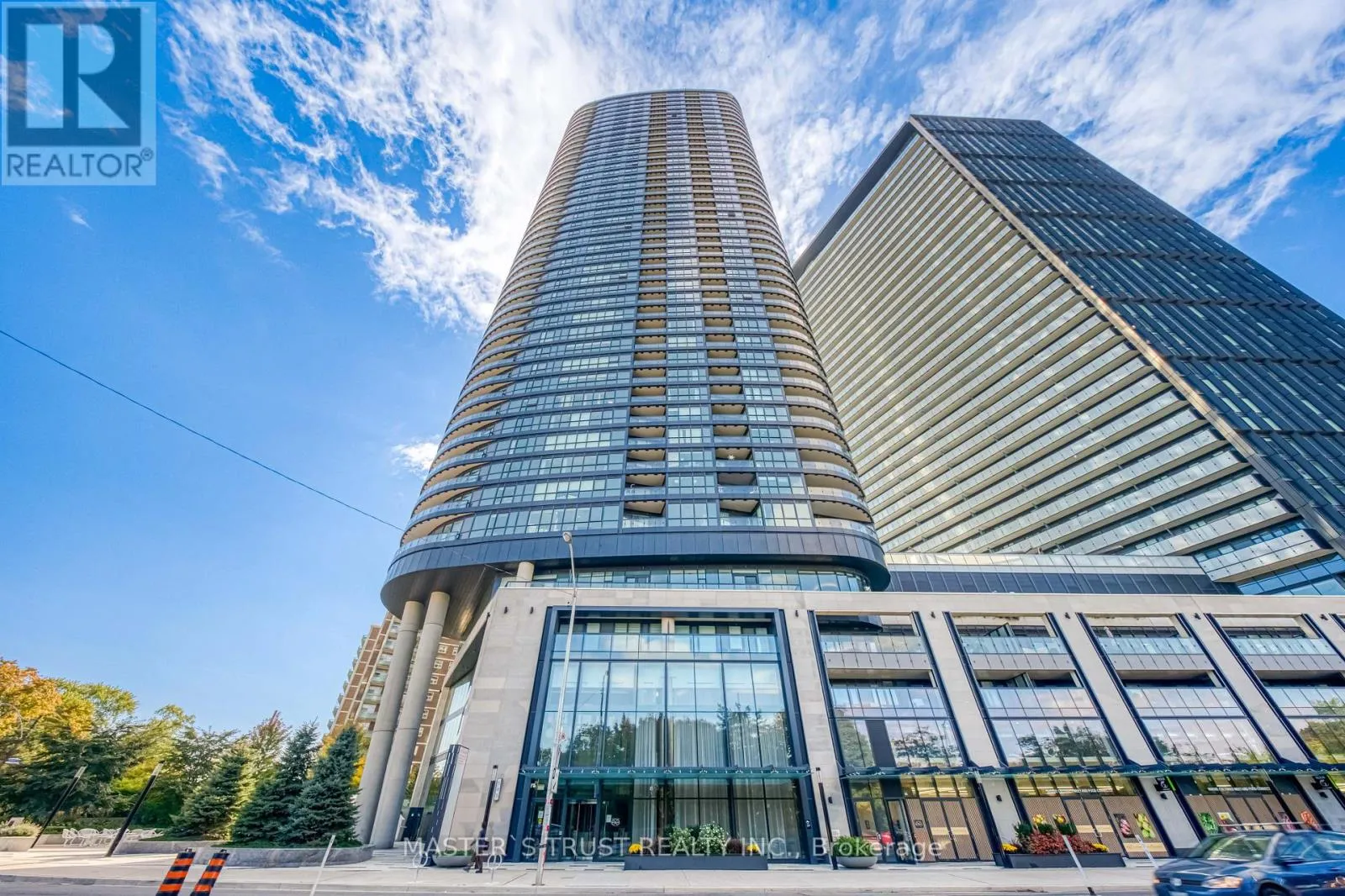 Apartment for rent: 3218 - 585 Bloor Street E, Toronto, Ontario M4W 0B3