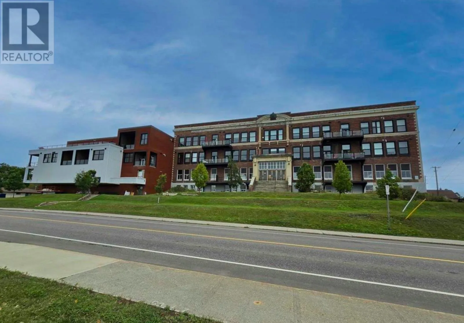 Row / Townhouse for rent: 3218 96 High St, Thunder Bay, Ontario P7A 5R3