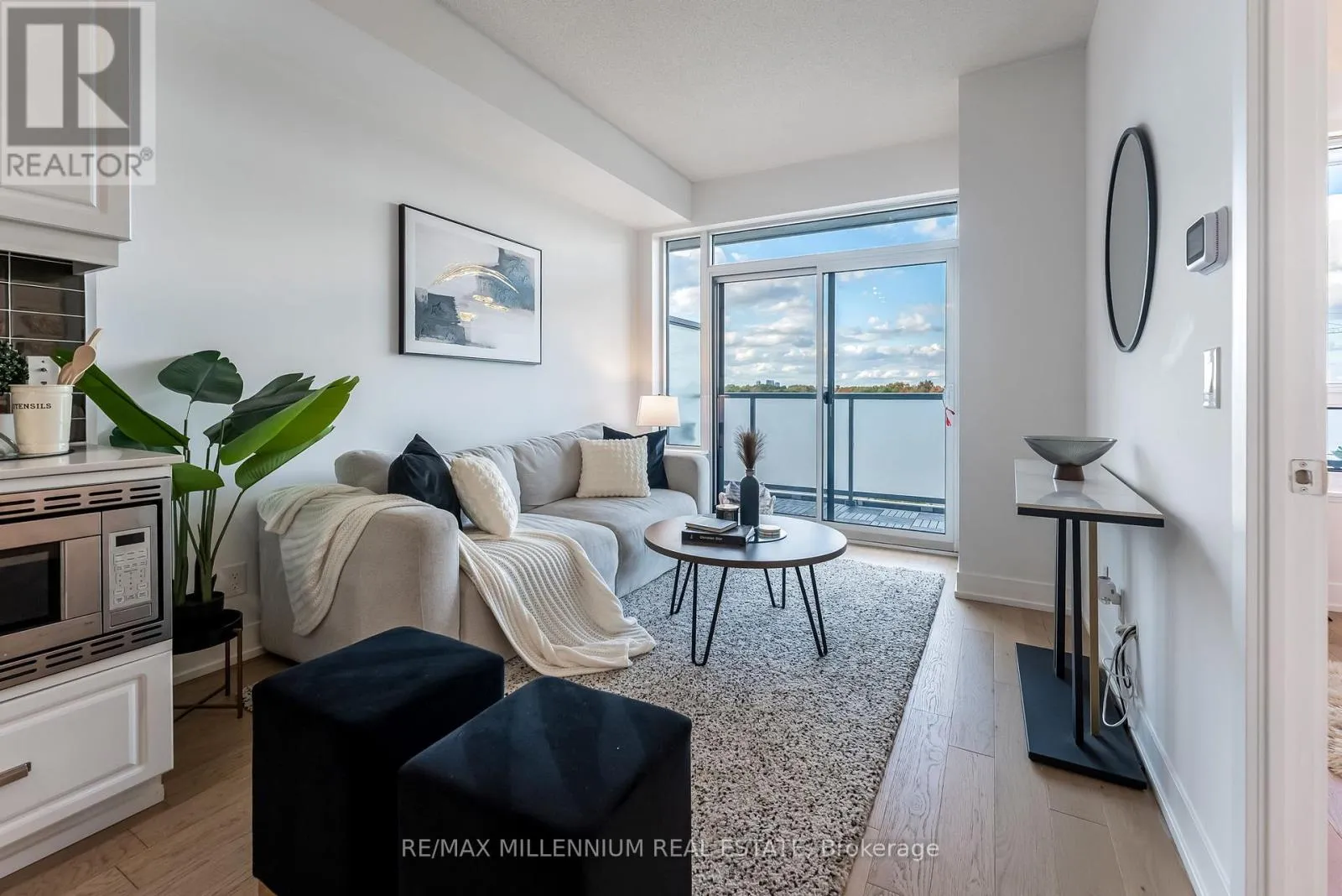 Apartment for rent: 322 - 7 Kenaston Gardens, Toronto, Ontario M2K 0E9