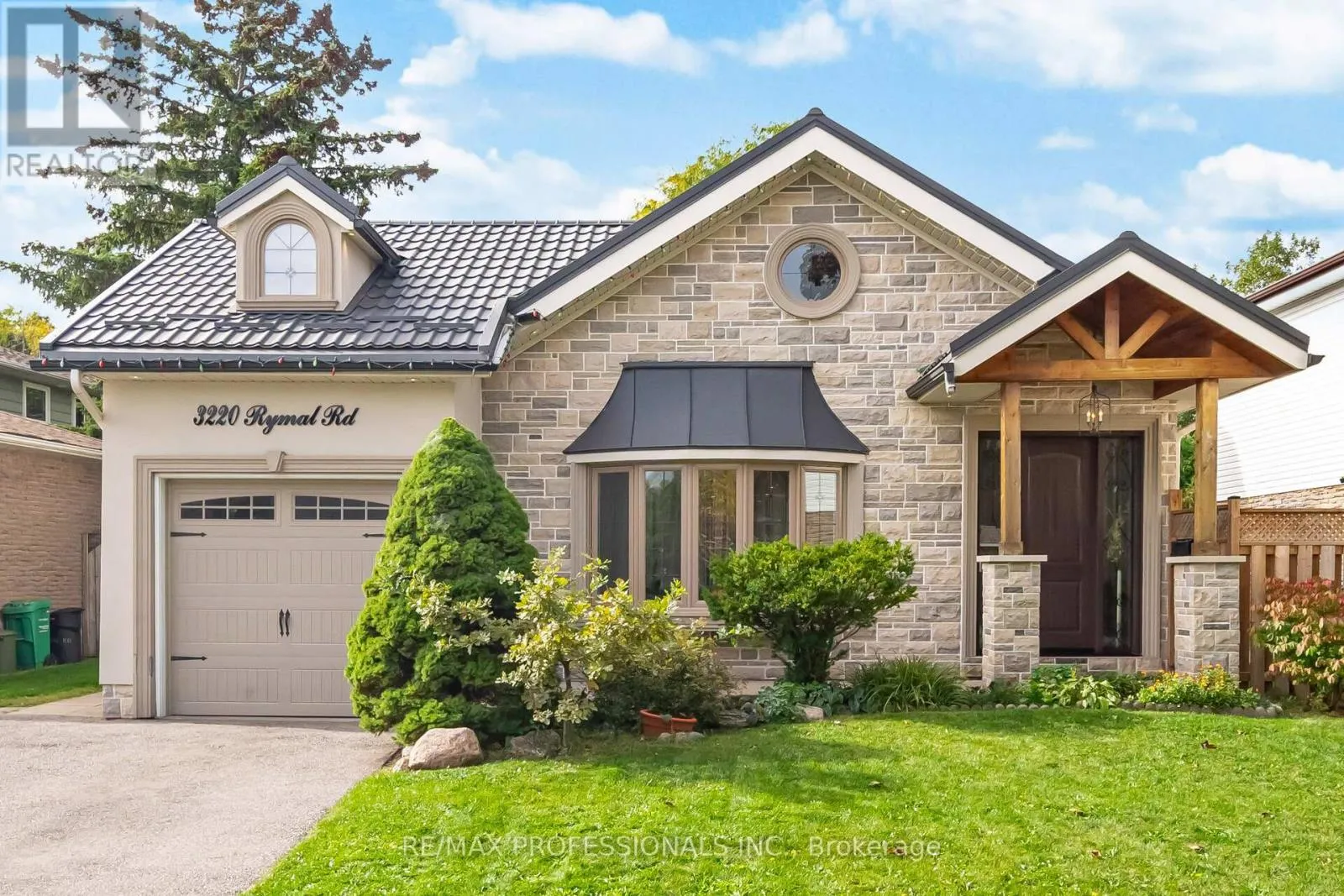 House for rent: 3220 Rymal Road, Mississauga, Ontario L4Y 3B9