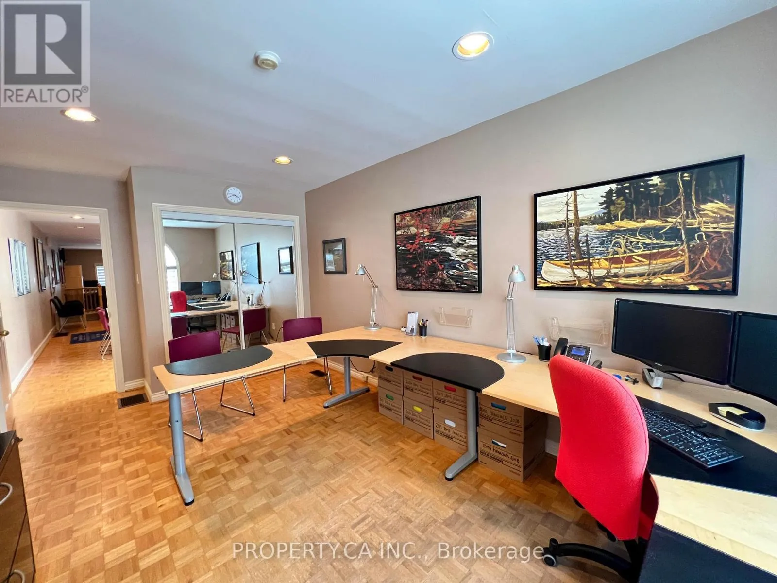 Other for rent: 3221a Yonge Street, Toronto, Ontario M4N 2L3