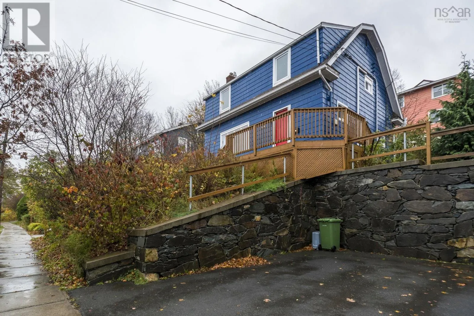 House for rent: 3224 Devonshire Avenue, Halifax, Nova Scotia B3K 3M2